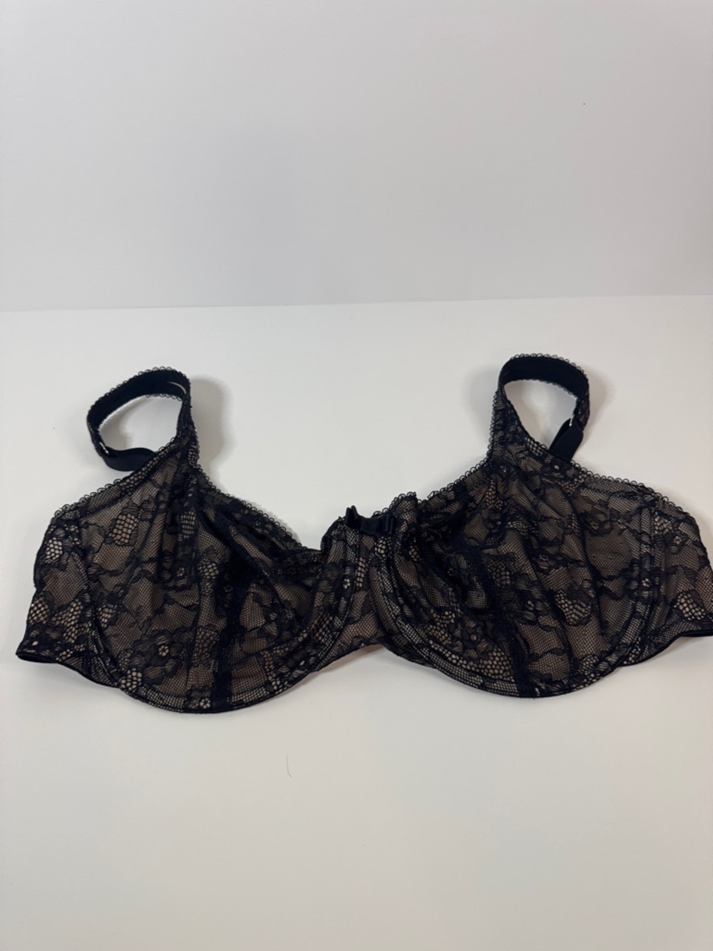 Frederick's of Hollywood Black Lace Underwire Bra 42D